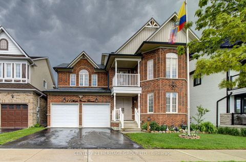Photo 1 at 11 Maple Crown Terrace S, Shore, Barrie