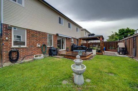 Photo 24 at 11 Maple Crown Terrace S, Shore, Barrie