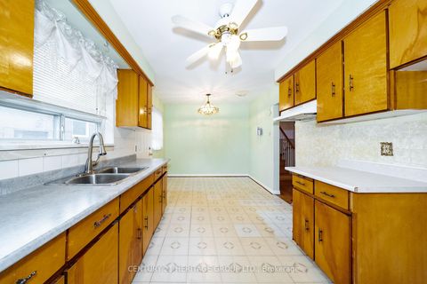 Photo 2 at 214 Roywood Drive, Donalda, Toronto