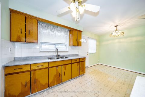 Photo 3 at 214 Roywood Drive, Donalda, Toronto