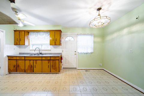 Photo 5 at 214 Roywood Drive, Donalda, Toronto