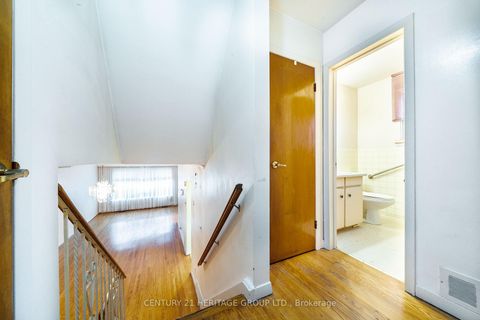 Photo 10 at 214 Roywood Drive, Donalda, Toronto