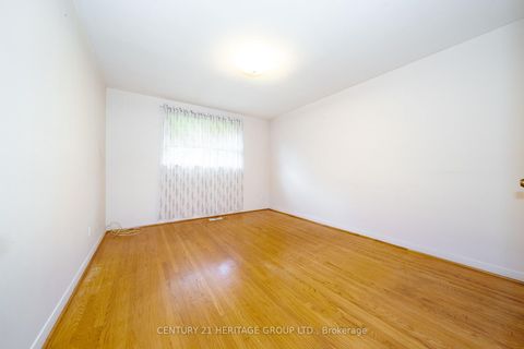 Photo 11 at 214 Roywood Drive, Donalda, Toronto