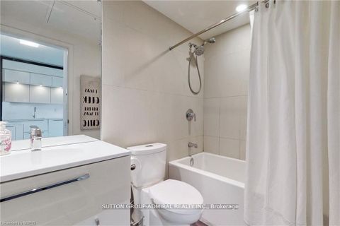 Photo 7 at 3706 - 15 Grenville Street, Bay Street Corridor, Toronto