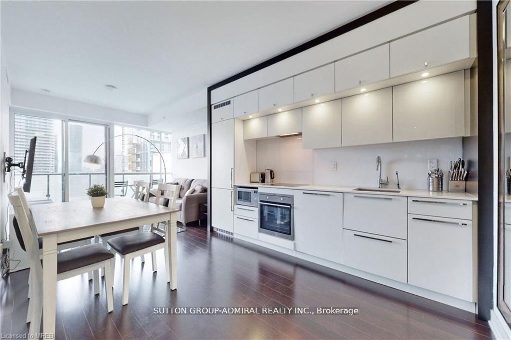 3706 - 15 Grenville Street, Bay Street Corridor, Toronto 