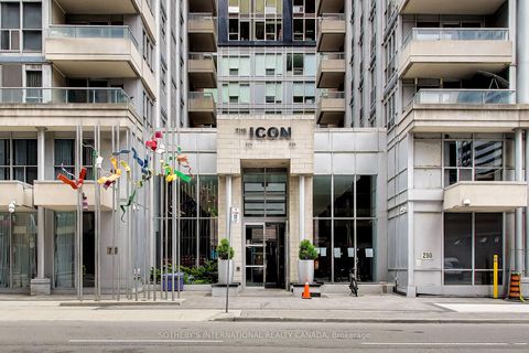 Photo 2 at 1005 - 270 Wellington Street W, Waterfront Communities C1, Toronto