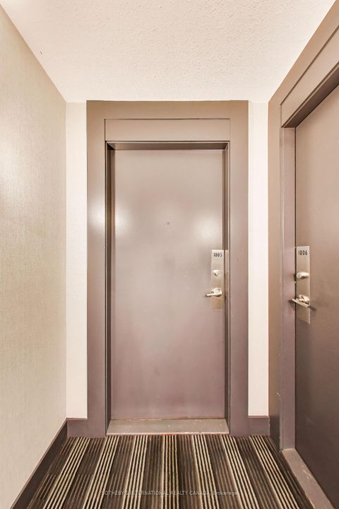 Photo 6 at 1005 - 270 Wellington Street W, Waterfront Communities C1, Toronto