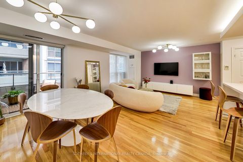 Photo 9 at 1005 - 270 Wellington Street W, Waterfront Communities C1, Toronto