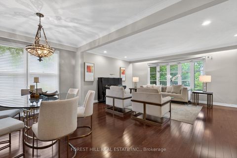 Photo 5 at 91 Montressor Drive, Windfields, Toronto