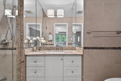Photo 12 at 91 Montressor Drive, Windfields, Toronto