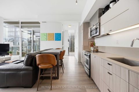 Photo 14 at 2310 - 290 Adelaide Street, Waterfront Communities C1, Toronto