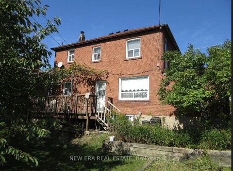Photo 35 at 27 Dell Park Avenue, Lawrence, Toronto