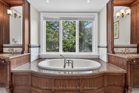 Photo 21 at 59 Munro Boulevard, Windfields, Toronto