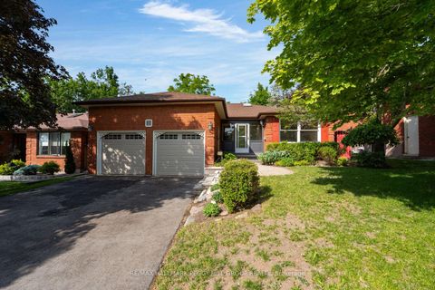 Photo 0 at 22 Richler Crescent, Letitia Heights, Barrie