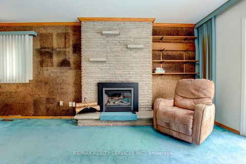Photo 26 at 101 George Henry Boulevard, Henry Farm, Toronto