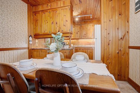 Photo 10 at 16 Ayre Point Road, Cliffcrest, Toronto