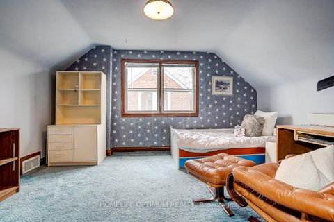 Photo 21 at 16 Ayre Point Road, Cliffcrest, Toronto