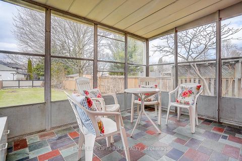 Photo 30 at 16 Ayre Point Road, Cliffcrest, Toronto