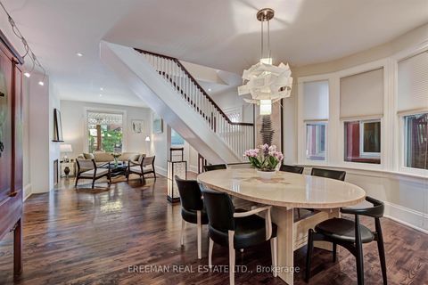Photo 7 at 579 Palmerston Avenue, Annex, Toronto