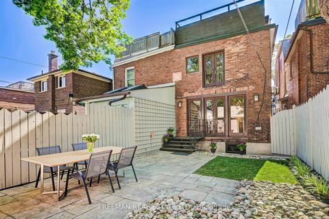 Photo 28 at 579 Palmerston Avenue, Annex, Toronto