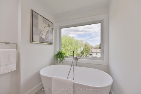 Photo 19 at 223 Queensdale Avenue, East York, Toronto