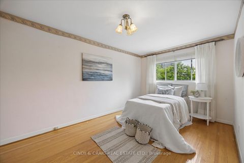 Photo 9 at 75 Lochleven Drive, Scarborough Village, Toronto