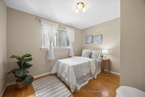 Photo 12 at 75 Lochleven Drive, Scarborough Village, Toronto