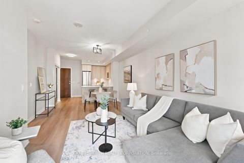 Photo 12 at 524 - 99 Eagle Rock Way, Rural Vaughan, Vaughan