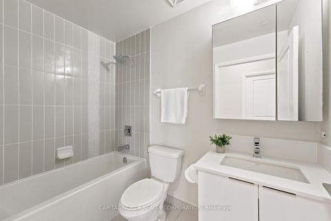 Photo 16 at 524 - 99 Eagle Rock Way, Rural Vaughan, Vaughan
