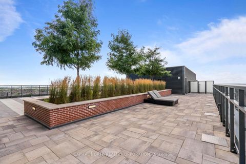 Photo 34 at 524 - 99 Eagle Rock Way, Rural Vaughan, Vaughan
