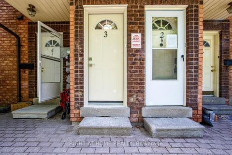 Photo 3 at 3 - 23 Meadow Lane, Ardagh, Barrie