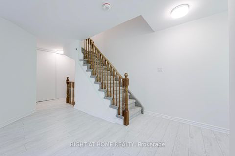 Photo 13 at 3 - 23 Meadow Lane, Ardagh, Barrie