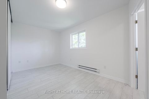 Photo 25 at 3 - 23 Meadow Lane, Ardagh, Barrie