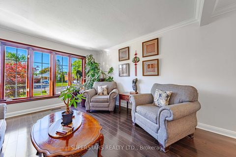 Photo 7 at 237 Ellington Drive, Maryvale, Toronto