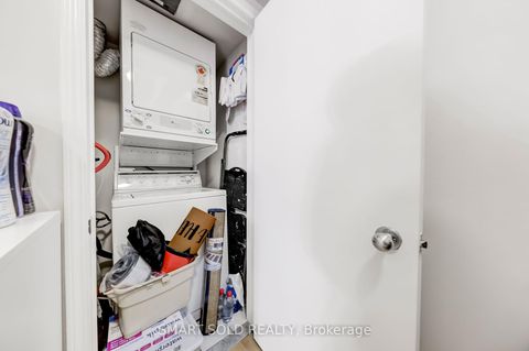 Photo 26 at 679 - 3 Everson Drive, Willowdale East, Toronto