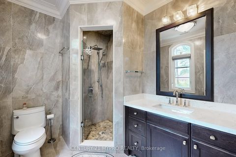 Photo 29 at 36 Farrington Drive, Windfields, Toronto