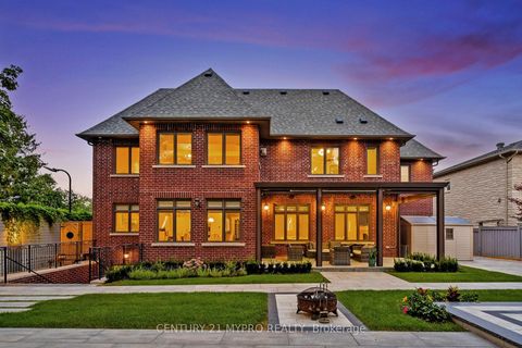 Photo 46 at 36 Farrington Drive, Windfields, Toronto