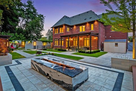 Photo 47 at 36 Farrington Drive, Windfields, Toronto
