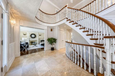 Photo 4 at 351 Byng Avenue, Willowdale East, Toronto