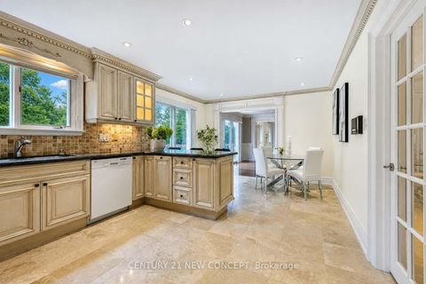 Photo 10 at 351 Byng Avenue, Willowdale East, Toronto