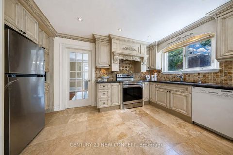 Photo 12 at 351 Byng Avenue, Willowdale East, Toronto