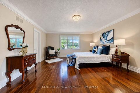 Photo 28 at 351 Byng Avenue, Willowdale East, Toronto