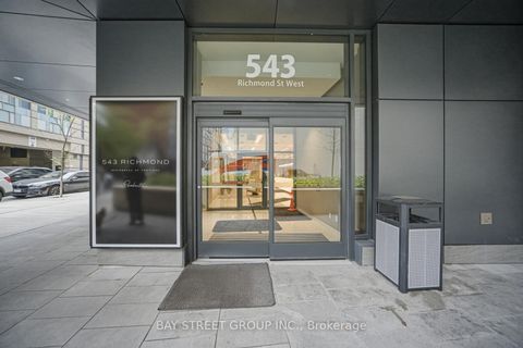 Photo 1 at 701 - 543 Richmond Street W, Waterfront Communities C1, Toronto