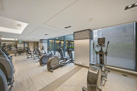 Photo 7 at 701 - 543 Richmond Street W, Waterfront Communities C1, Toronto