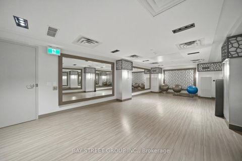 Photo 9 at 701 - 543 Richmond Street W, Waterfront Communities C1, Toronto