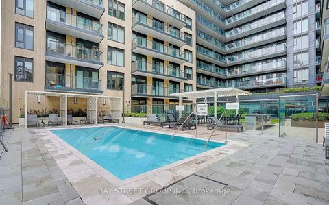 Photo 10 at 701 - 543 Richmond Street W, Waterfront Communities C1, Toronto