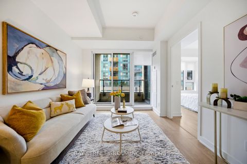Photo 28 at 701 - 543 Richmond Street W, Waterfront Communities C1, Toronto