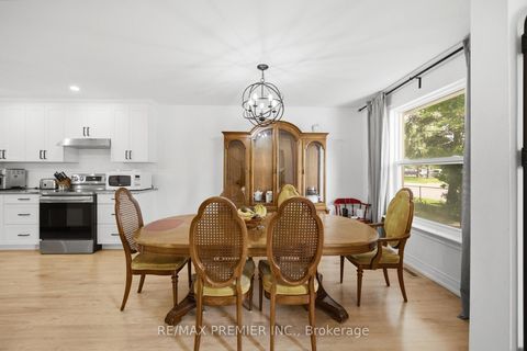 Photo 2 at 115 William Roe Boulevard, Central Newmarket, Newmarket