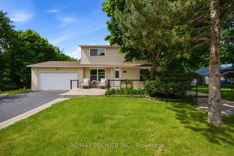 Photo 23 at 115 William Roe Boulevard, Central Newmarket, Newmarket