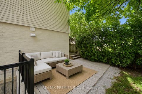 Photo 24 at 115 William Roe Boulevard, Central Newmarket, Newmarket